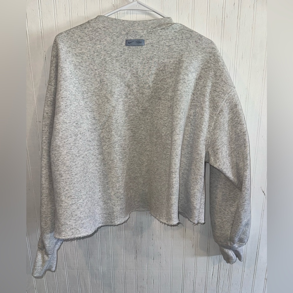 Nike, Sportswear Phoenix Logo Sweatshirt - Picture 5 of 5